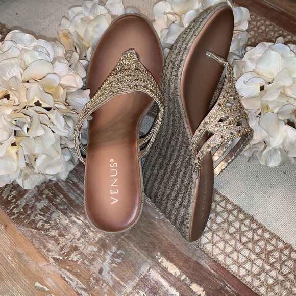 Wedges - Picture 1 of 4